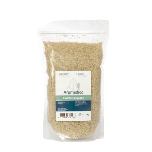Aromedica Keltisch zeezout in a 1kg bag, natural Celtic sea salt for cooking and seasoning, part of Aromedica's kruiden and zout assortiment