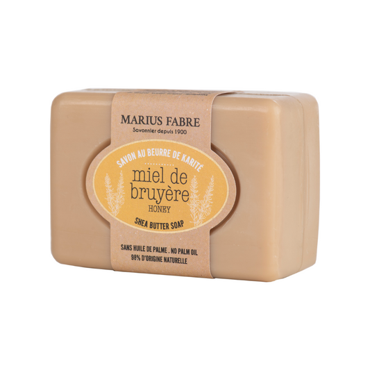 Marius Fabre Zeep honing 100g soap bar with natural ingredients and traditional craftsmanship, displayed in a clean, simple setting.