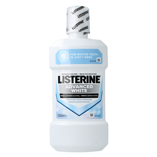Listerine Advanced White Mild mouthwash in 500ml bottle, alcohol-free oral rinse for whitening and fresh breath.