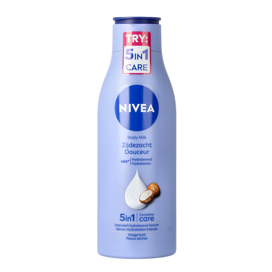 Nivea Body Milk Zijdezacht in 250ml bottle, moisturizing body lotion for smooth, soft skin, shown in the image.