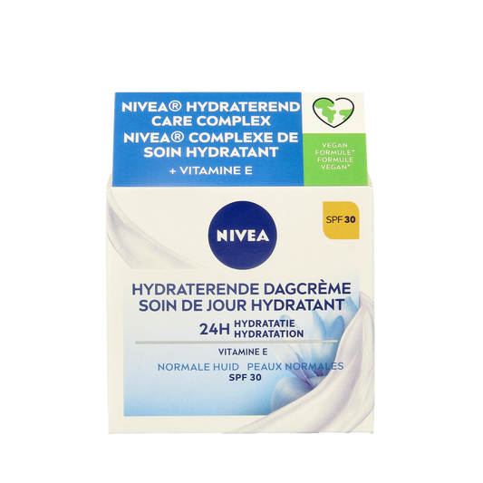Nivea Essentials hydraterende dagcrème voor normale huid met SPF30, 50ml, gezichtsverzorging met hydratatie en zonbescherming