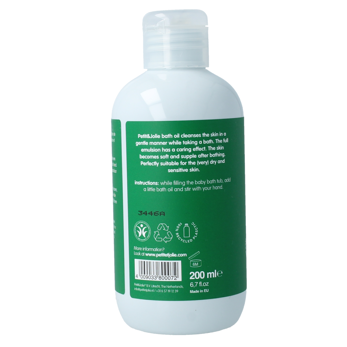 Petit et Jolie baby bath oil 200ml bottle with soft label, designed for gentle infant and toddler skin care.