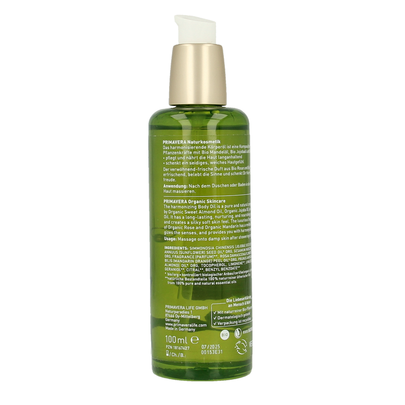 Primavera Sweet Love body oil in 100ml bottle, moisturizing Lichaamsverzorging product with floral scent and elegant packaging.