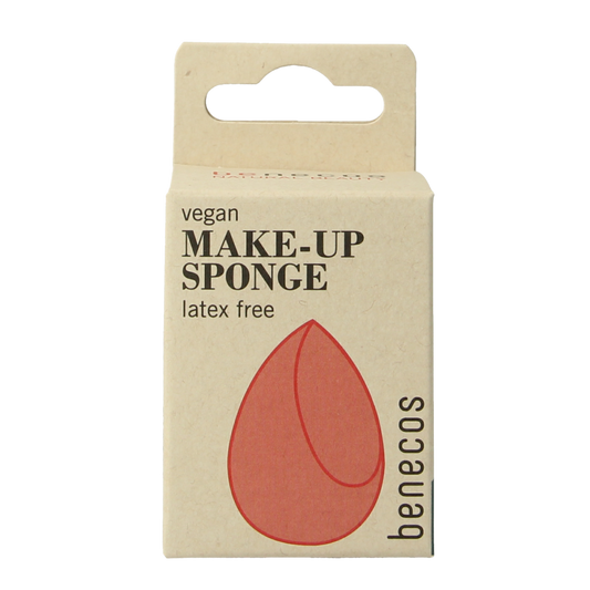 Benecos Natural Beauty make-up sponge, soft and rounded, used for applying foundation and concealer smoothly.