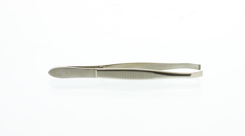 Malteser Pincet 8cm stainless steel tweezers for precision handling, part of Malteser's steelware collection.