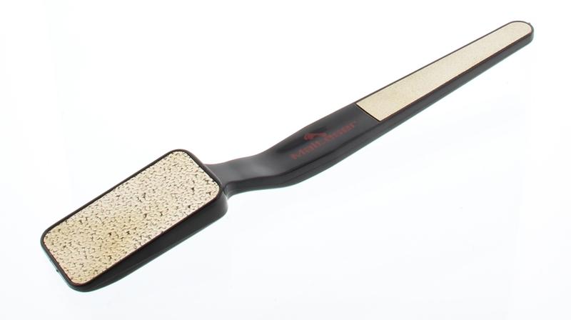 Malteser Pedicurerasp vijl for pedicure and manicure, stainless steel nail file from Malteser, close-up of the tool.