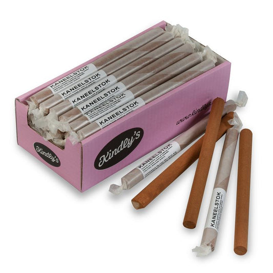 Kindly's Kaneelstok cinnamon candy stick, a sweet snack item from Kindly's, shown in the image.