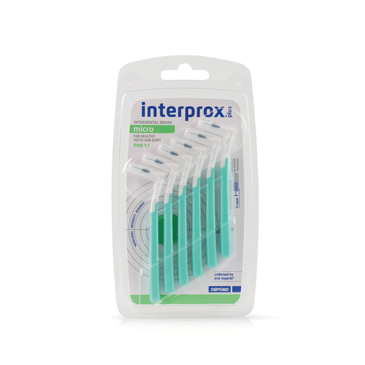 Interprox Plus Micro Groen interproximal ragers for dental hygiene, 6-pack, used for teeth cleaning and flossing.