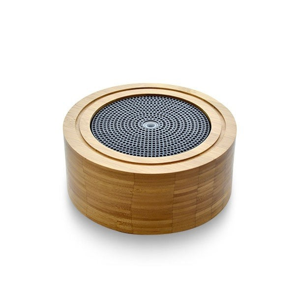 Volatile Elia 1.00 scent diffuser with sleek design, perfect for home fragrance and aromatherapy.