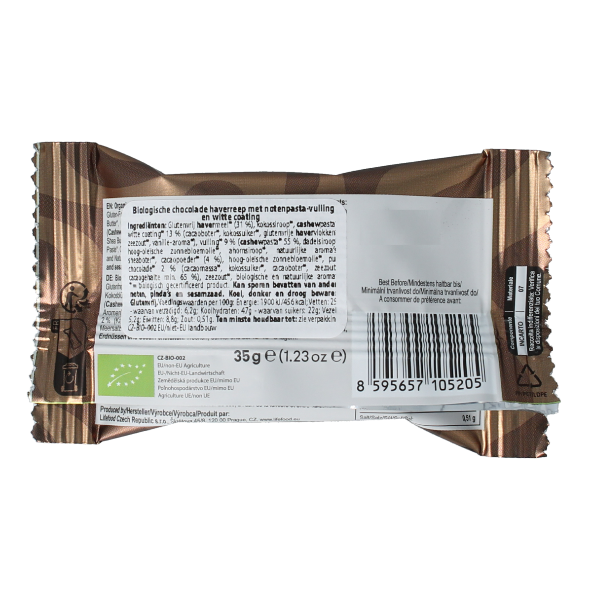 Lifefood double chocolate BIO snack bar showing rich chocolate coating and logo, 35g packaging for healthy treats.