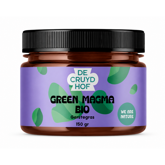 De Cruydhof Green Magma bio herbal supplement in 150g package, featuring fresh green powder with herbal ingredients.