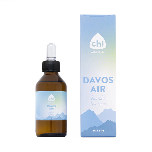 Chi Davos kuurolie, 100ml aromatic essential oil bottle, natural herbal scent, in a clear glass container.