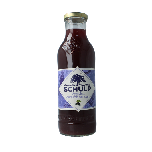 Schulp Appel en Zwarte Bessensap in 750ml bottle, natural fruit juice with apple and black currant flavors.
