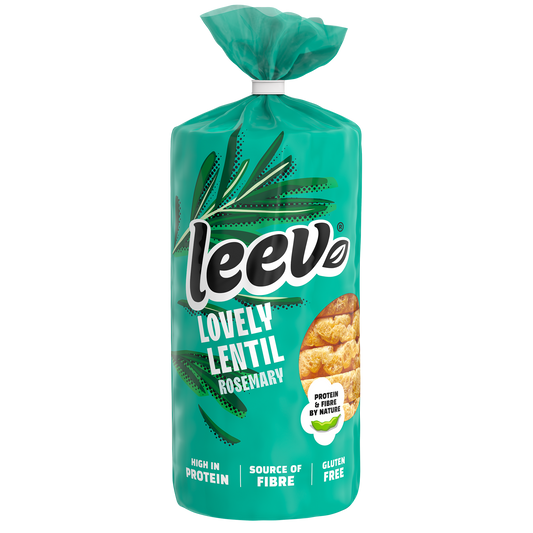 Leev Lovely organic rosemary lentil cakes, 117g, crispy gluten-free koeken with herbs, in a natural setting.