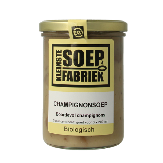 Kleinstesoepfabriek organic mushroom soup in a 400ml bowl, showcasing creamy texture and fresh mushroom ingredients.