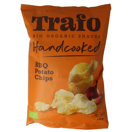 Trafo Chips handcooked barbecue salt and chips in 125g bag, crispy snack with smoky barbecue flavor.
