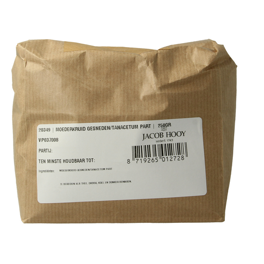 Dried Jacob Hooy Moederkruid (tanacetum) herb in a 250g package, used in herbal remedies and cooking, shown in the image.
