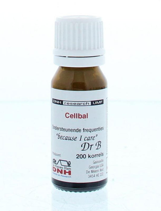 DNH Cellbal 200.00 kruidenpreparaten in capsulevorm, close-up of the herbal supplement packaging with capsules visible