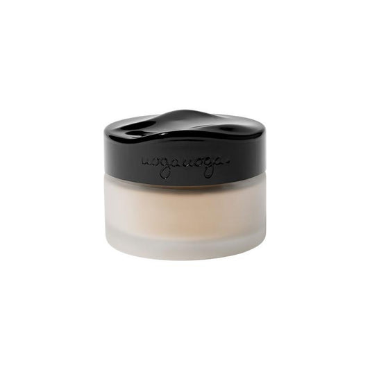 Uoga Uoga Foundation Powder in Amber Sand SPF15, 10g, showing the compact with product inside and natural makeup finish.