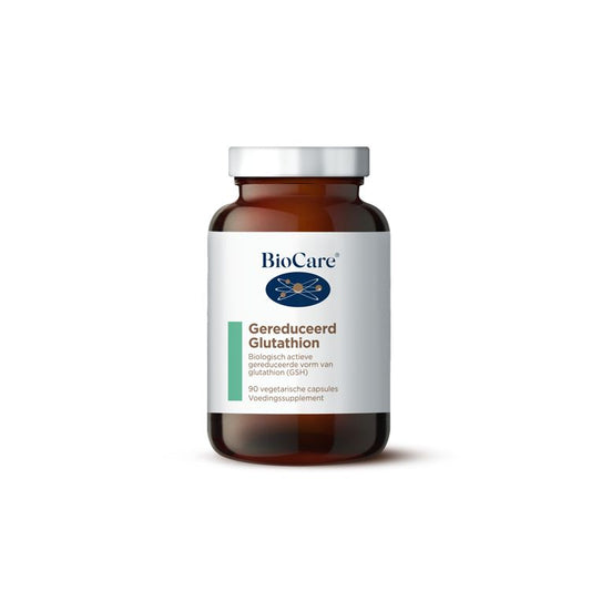BioCare Glutathion reduced amino acid capsules in vegetarian form, shown in a bottle with capsules visible inside.
