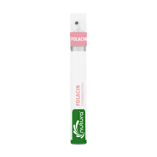 Nutura Vitaminesprays Folacin vitamine spray in a 14.4 ml bottle, featuring a white label and spray nozzle, designed for easy vitamin intake.